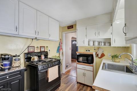 717 Sheridan Ave, Roselle, NJ 07203 photo 12