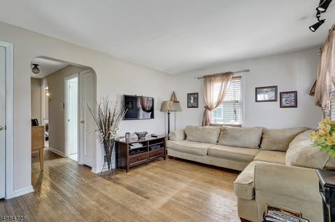 717 Sheridan Ave, Roselle, NJ 07203 photo 5