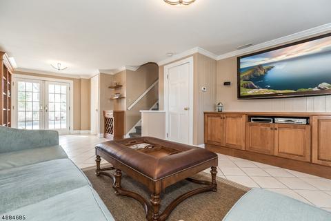 34 Georgia Dr, Wayne, NJ 07470 photo 14
