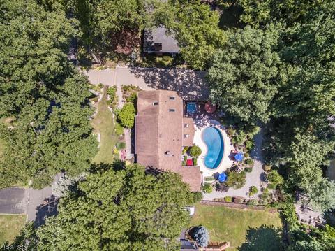 34 Georgia Dr, Wayne, NJ 07470 photo 23