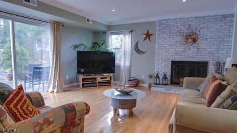 10 Far Hills Rd, Springfield, NJ 07081 photo 11