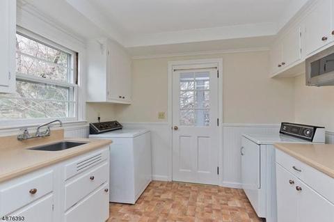 107 Beekman Rd, Summit, NJ 07901 photo 6