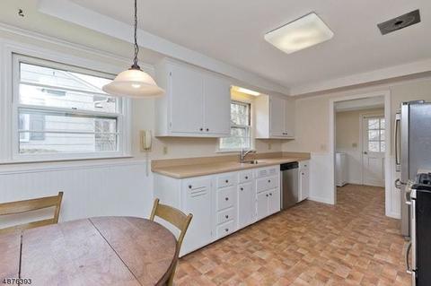 107 Beekman Rd, Summit, NJ 07901 photo 4