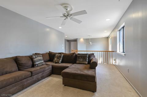 82 Overlook Dr, Hackettstown, NJ 07840 photo 14