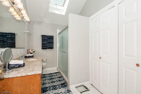 9 Townsend Rd, Mendham, NJ 07945 photo 17