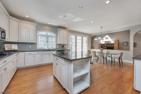 21 Kingsbrook Ct, Mendham, NJ 07945 photo 11