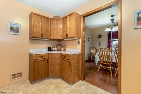 49 Capner St, Flemington, NJ 08822 photo 11