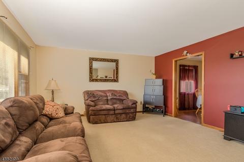 49 Capner St, Flemington, NJ 08822 photo 6