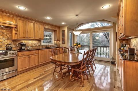 11 Garabrant St, Mendham, NJ 07945 photo 1