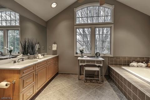11 Garabrant St, Mendham, NJ 07945 photo 6