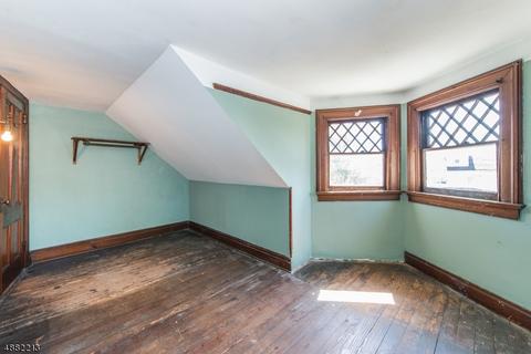 80 Hawthorne Ave, Nutley, NJ 07110 photo 13
