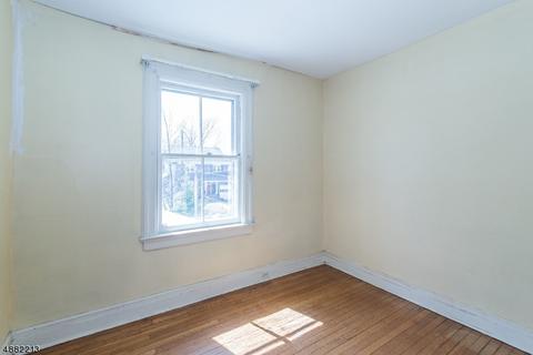80 Hawthorne Ave, Nutley, NJ 07110 photo 10