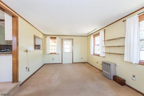 68 Richard St, Dover, NJ 07801 photo 9