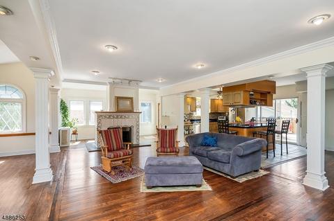 85 Willow Ave, Hackensack, NJ 07601 photo 3