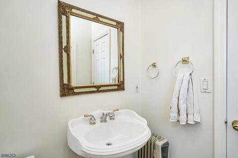 85 Willow Ave, Hackensack, NJ 07601 photo 21