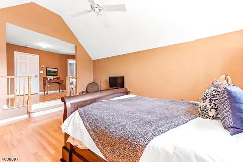9 Eagle Ct, Randolph, NJ 07869 photo 18