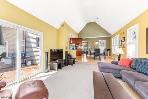 9 Eagle Ct, Randolph, NJ 07869 photo 12