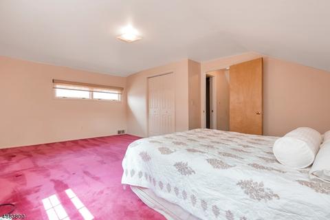 46 Devonshire Rd, Cedar Grove, NJ 07009 photo 18