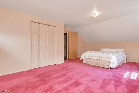 46 Devonshire Rd, Cedar Grove, NJ 07009 photo 17