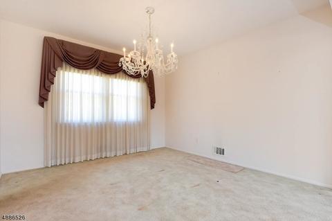 67 Rillo Dr, Wayne, NJ 07470 photo 6