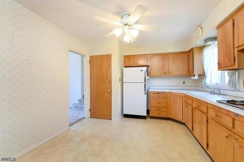 67 Rillo Dr, Wayne, NJ 07470 photo 9