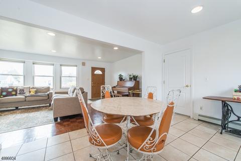 5 Douglas Way, Wayne, NJ 07470 photo 8