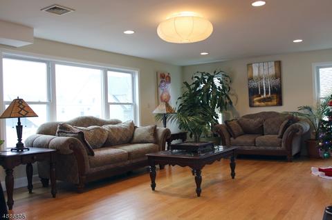 262 Van Buren St, Lyndhurst, NJ 07071 photo 4