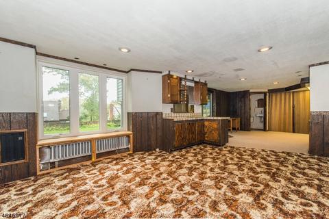 140 Chestnut Dr, Wayne, NJ 07470 photo 18