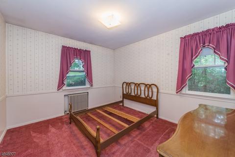 140 Chestnut Dr, Wayne, NJ 07470 photo 8