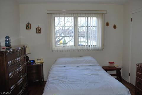 3 Lincoln Pl, Wayne, NJ 07470 photo 11