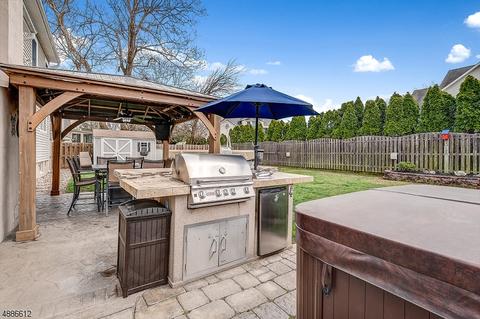 4 Lauri Ln, Middlesex, NJ 08846 photo 20