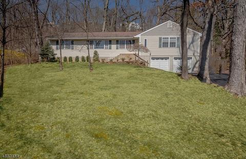 32 Interhaven Ave, North Plainfield, NJ 07060 photo 1