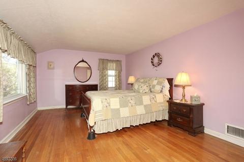 102 Waldwick Ave, Waldwick, NJ 07463 photo 15