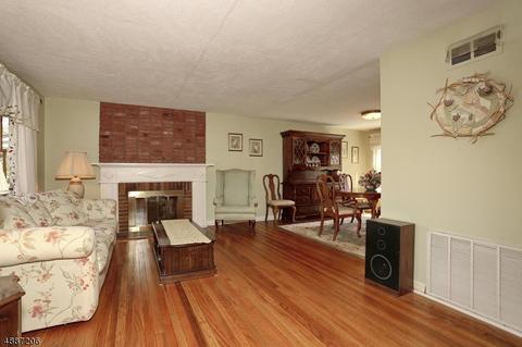 102 Waldwick Ave, Waldwick, NJ 07463 photo 3
