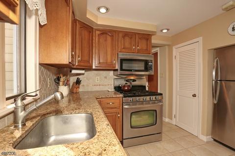 102 Waldwick Ave, Waldwick, NJ 07463 photo 11