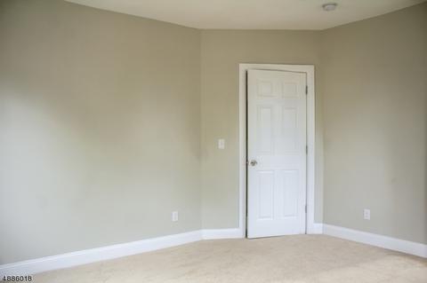 590 Mountainview Dr, North Plainfield, NJ 07063 photo 21