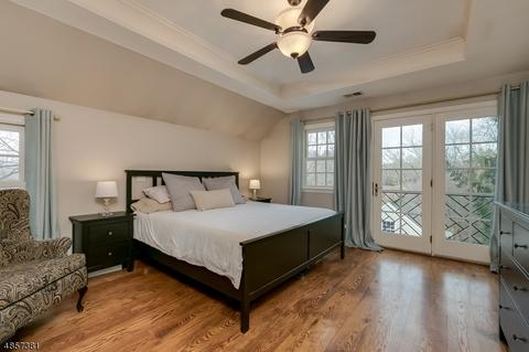81 W Main St, Mendham, NJ 07945 photo 9