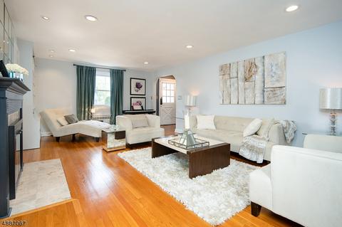 12 Krone Pl, Hackensack, NJ 07601 photo 4