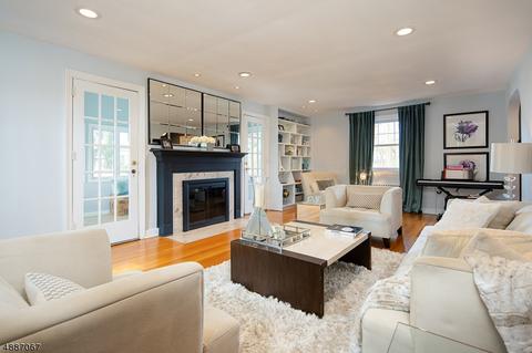 12 Krone Pl, Hackensack, NJ 07601 photo 1