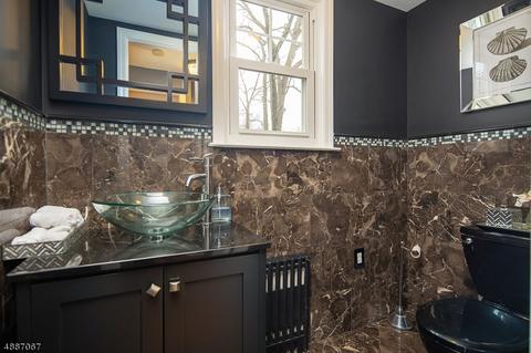 12 Krone Pl, Hackensack, NJ 07601 photo 12