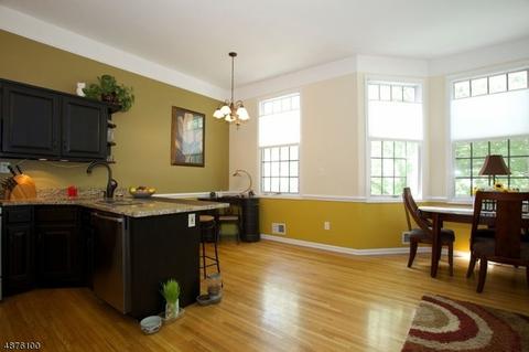 63 Shearwater Ln, Wayne, NJ 07470 photo 2