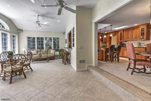 4 Mahlon Ct, Mendham, NJ 07945 photo 13
