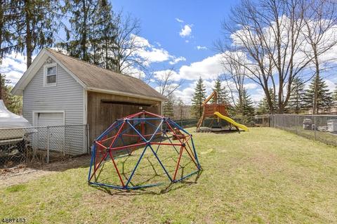 4 Young Dr, Stanhope, NJ 07874 photo 23