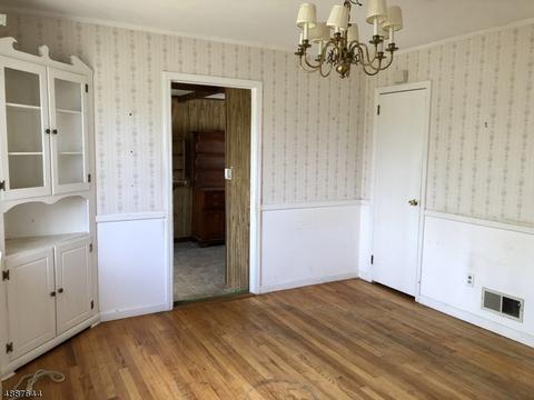 197 Beechwood Dr, Wayne, NJ 07470 photo 12