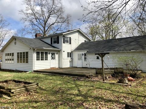 197 Beechwood Dr, Wayne, NJ 07470 photo 2