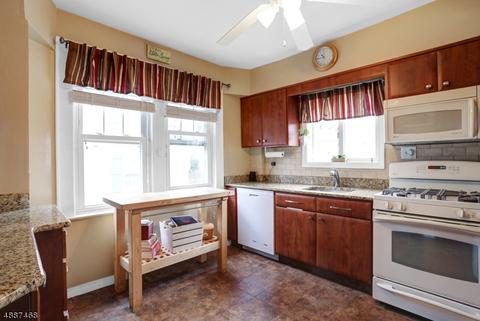 36 Marcy Ave, Springfield, NJ 07081 photo 3