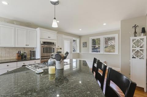 736 Old Forge Rd, Bridgewater, NJ 08807 photo 5