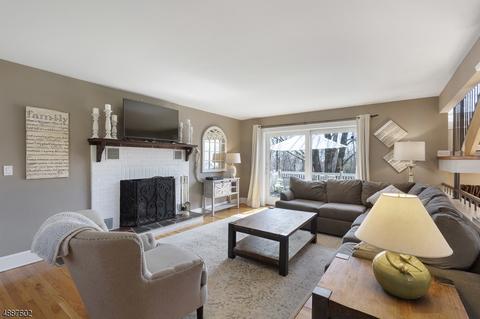 736 Old Forge Rd, Bridgewater, NJ 08807 photo 8