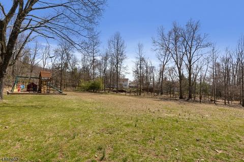 736 Old Forge Rd, Bridgewater, NJ 08807 photo 22