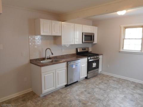 32 Decker Rd, Wanaque Boro, NJ 07420 photo 5